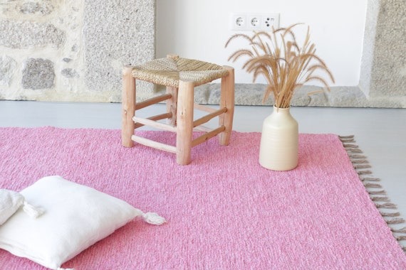 pink carpets